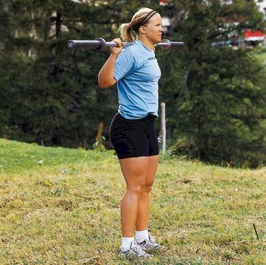 Anja Pärson tränar benmusklerna