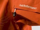 Peak Performance byter logga och image